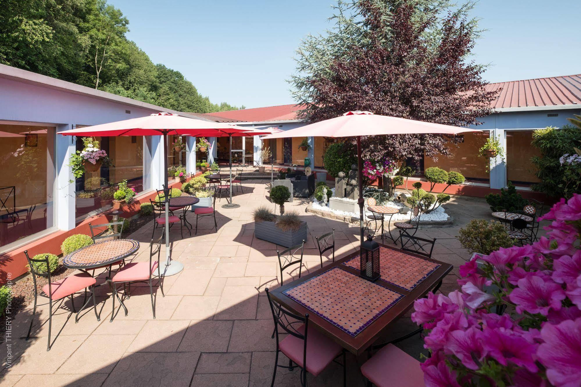 Logis Hotel Atrium Epinal Golbey Chavelot Ngoại thất bức ảnh