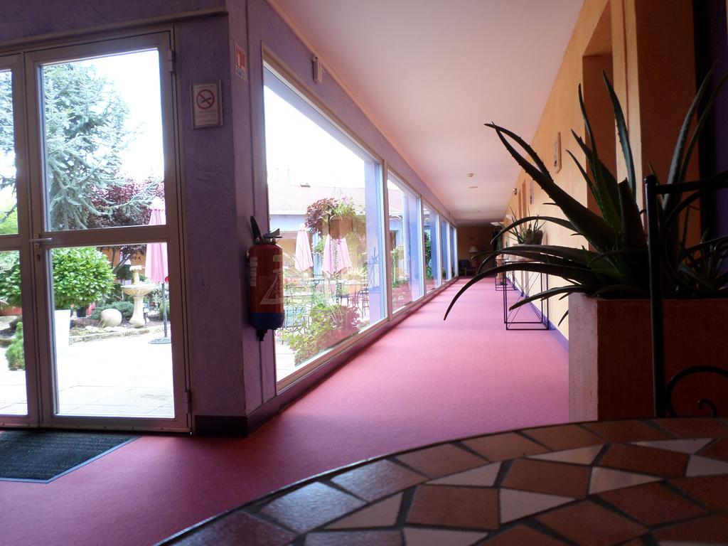 Logis Hotel Atrium Epinal Golbey Chavelot Ngoại thất bức ảnh